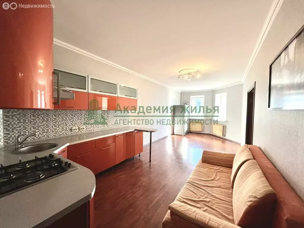 3-комнатная квартира: Энгельс, улица Ленина, 2 (104.1 м) - Фото 1