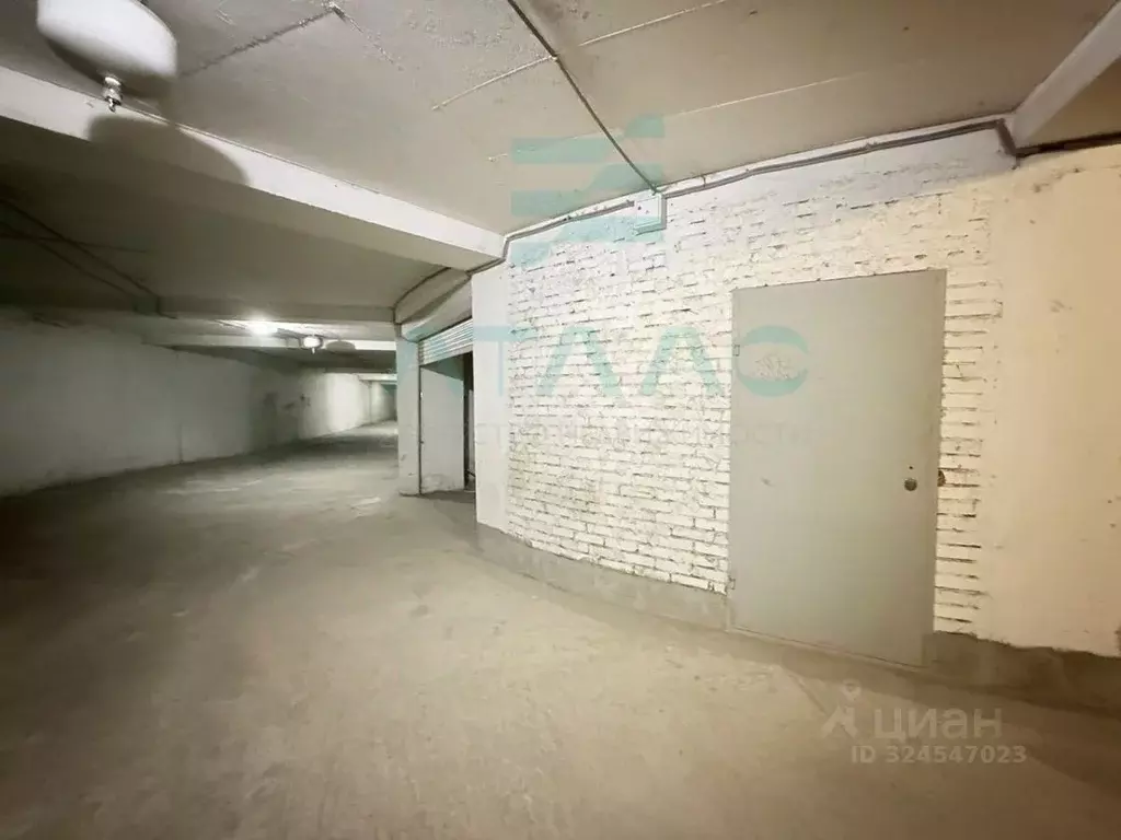 Гараж в Крым, Симферополь ул. Тренева, 21 (23 м) - Фото 2