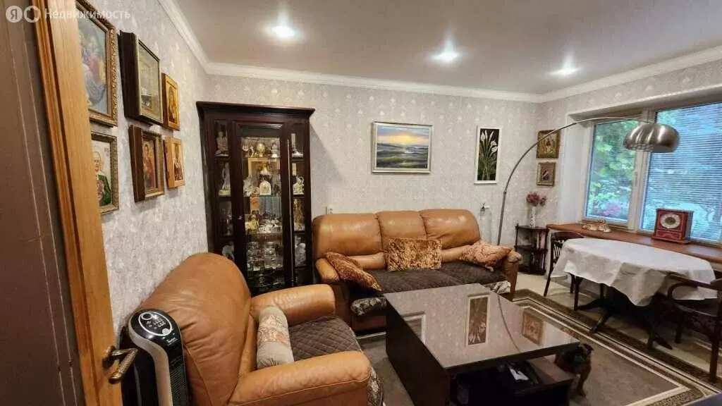 3-комнатная квартира: Кисловодск, улица Кирова, 74 (61.3 м) - Фото 1