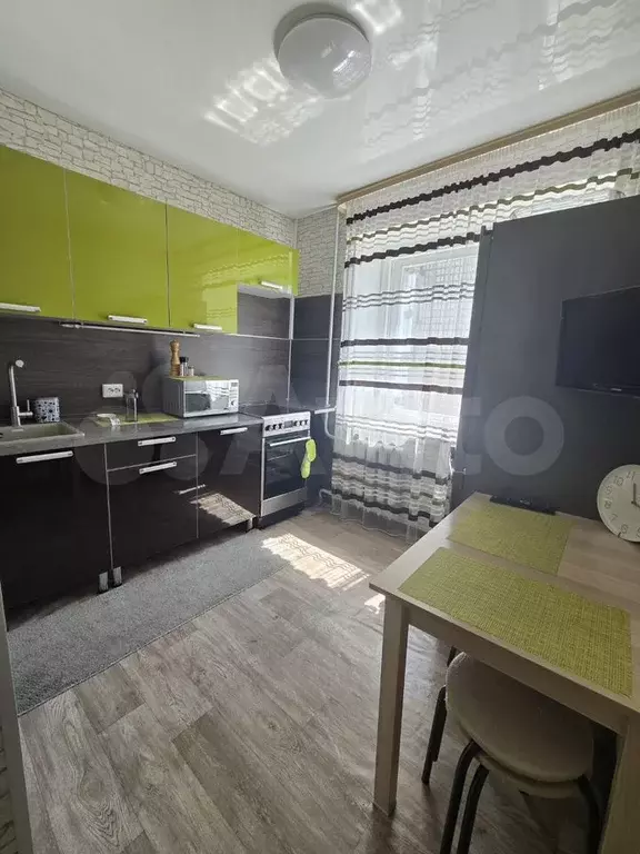 2-к. квартира, 42 м, 5/9 эт. - Фото 0