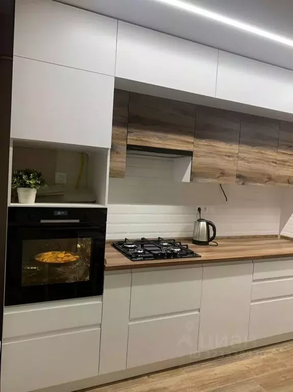 3-к кв. Татарстан, Казань ул. Академика Сахарова, 31 (68.0 м) - Фото 2