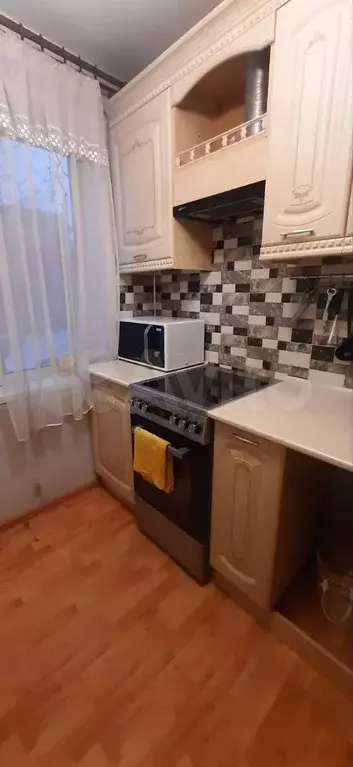3-к. квартира, 63 м, 2/5 эт. - Фото 0