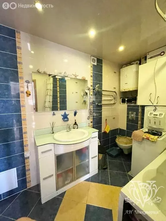 3-комнатная квартира: Ухта, набережная Нефтяников, 2 (60.3 м) - Фото 1