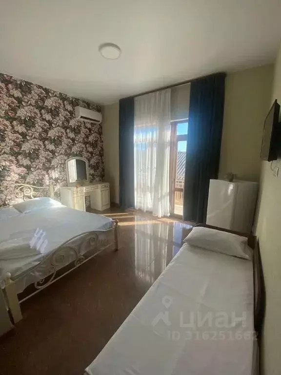 Комната Краснодарский край, Сочи ул. Енисейская, 6/20 - Фото 0