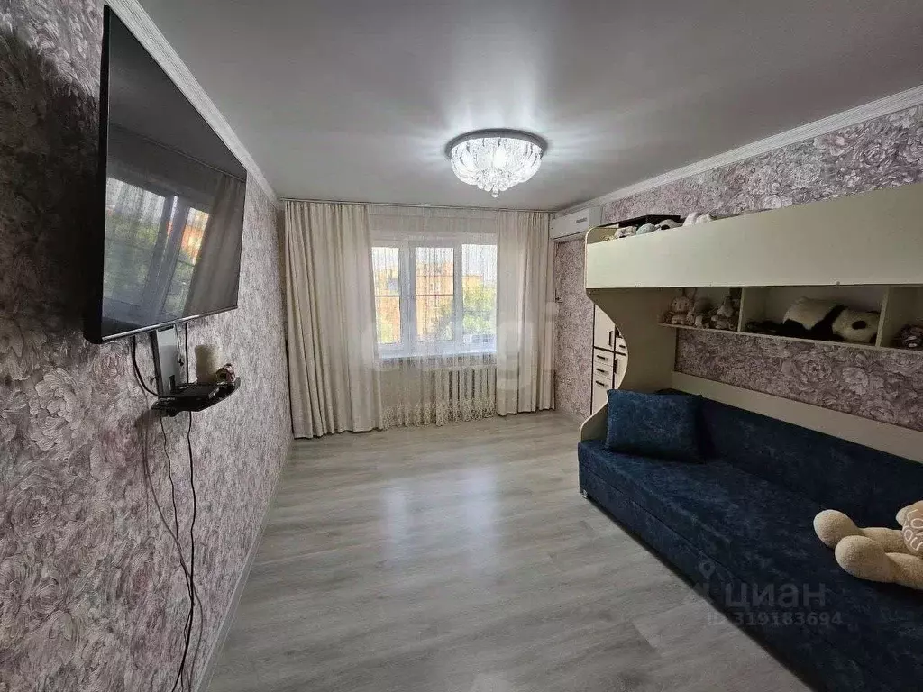 2-к кв. Адыгея, Майкоп ул. 3-го Интернационала, 445 (44.4 м) - Фото 0