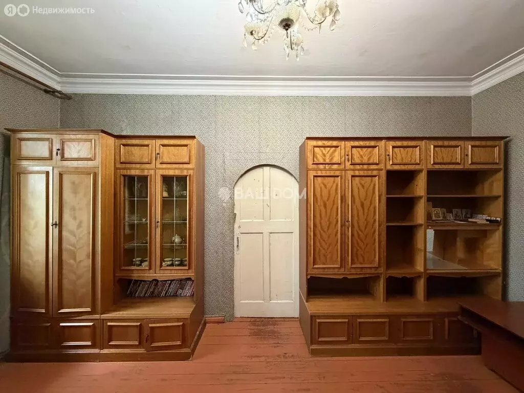 3-комнатная квартира: Клинцы, улица Калинина, 141 (63 м) - Фото 1