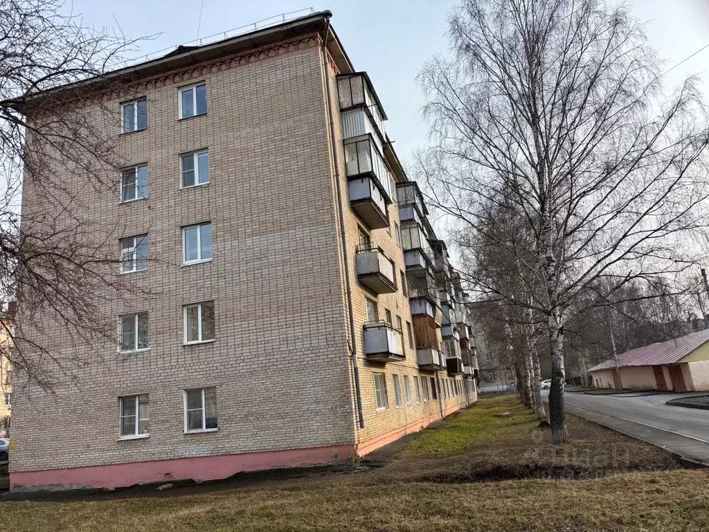 3-к кв. Башкортостан, Белорецк ул. Карла Маркса, 86 (50.6 м) - Фото 1