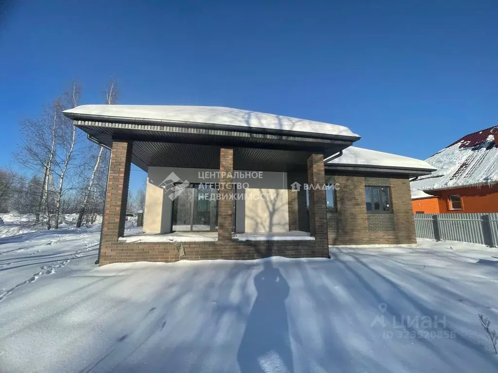 Дом в Рязанская область, Спасск-Рязанский ул. Спасская (83 м) - Фото 1