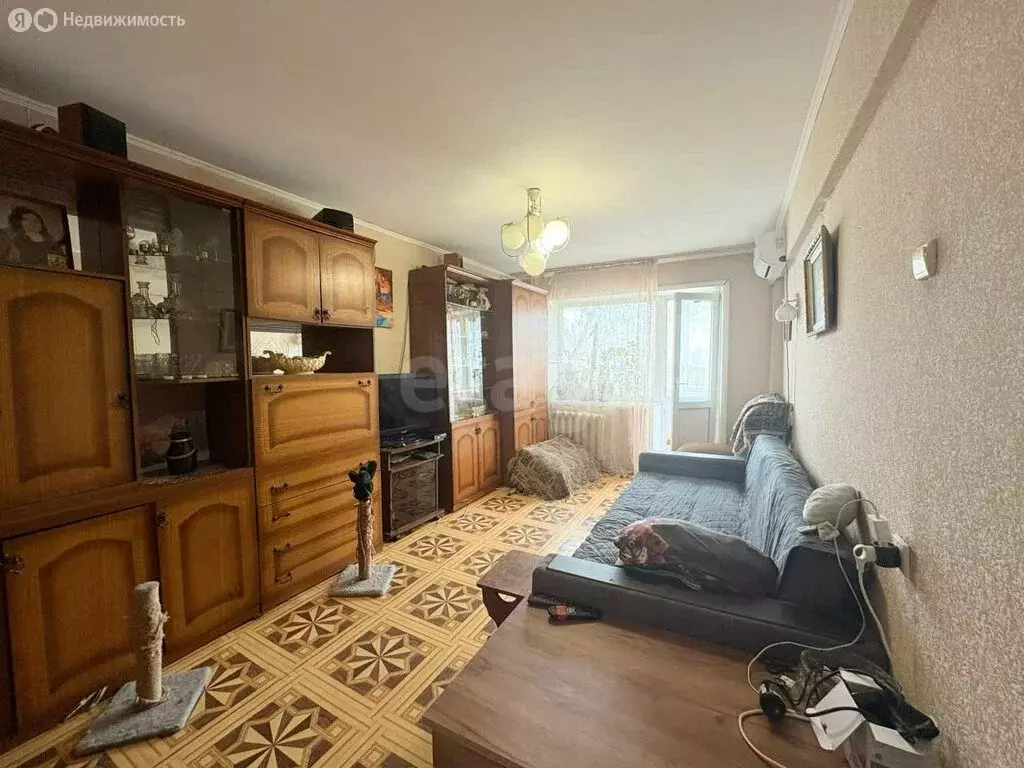 3-комнатная квартира: Ачинск, 6-й микрорайон, 5 (59.4 м) - Фото 2