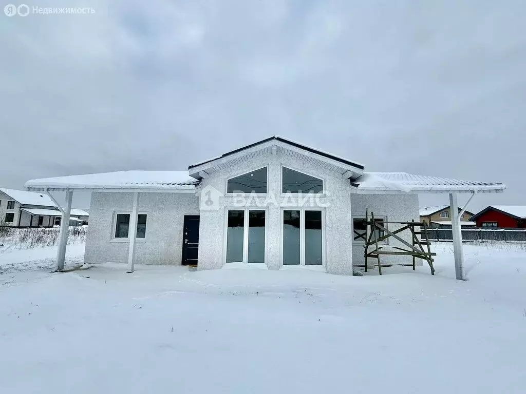 Дом в Ленинградская область, Гатчинский муниципальный округ, деревня ... - Фото 1