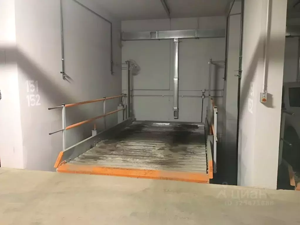 Гараж в Москва ул. Соловьиная Роща, 16 (29 м) - Фото 1