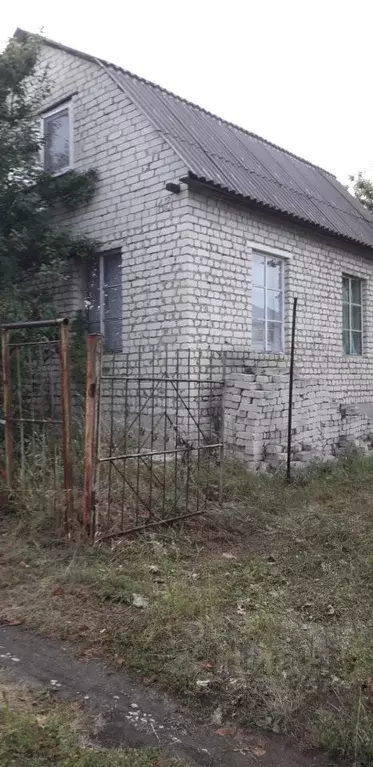 Дом в Саратовская область, с. Широкий Буерак ул. Волжская (70 м) - Фото 1