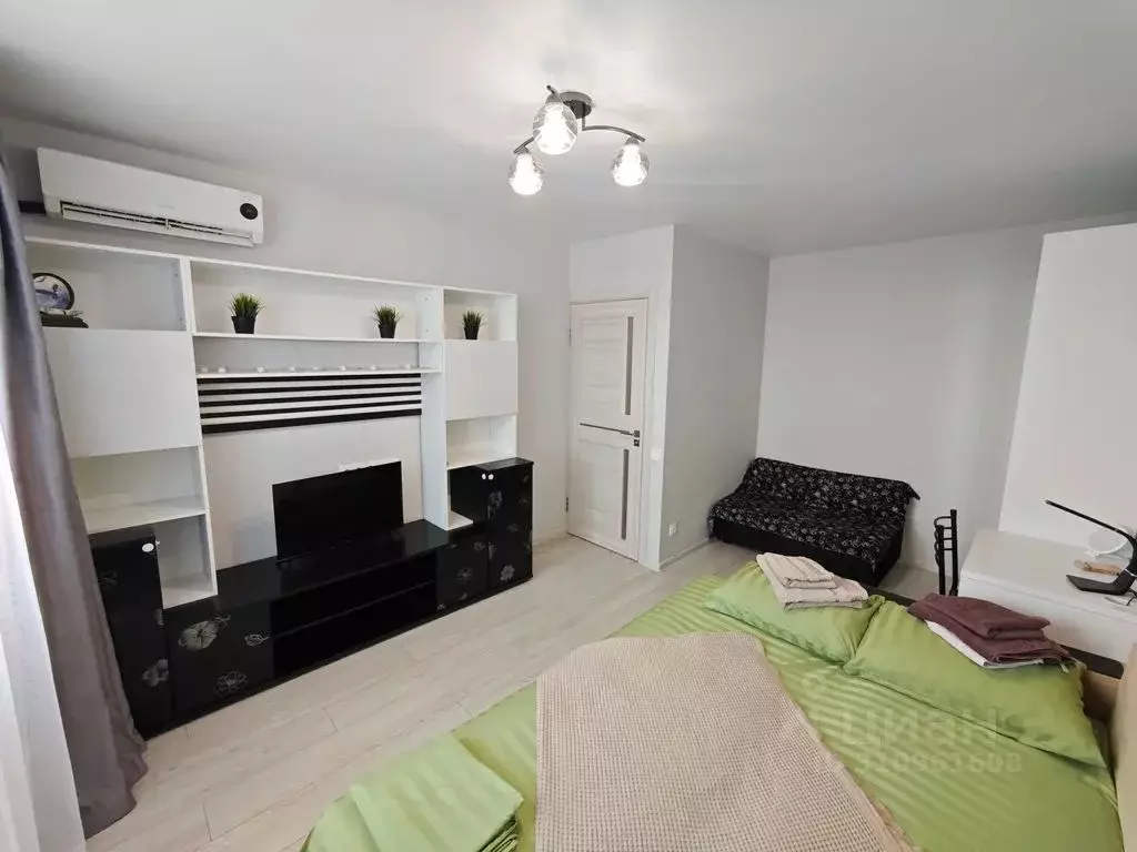 1-к кв. Ростовская область, Аксай ул. Платова, 101А (35.0 м) - Фото 1