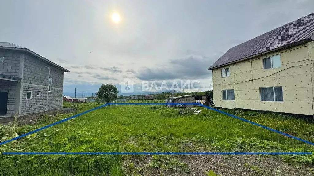 Участок в Сахалинская область, Южно-Сахалинск городской округ, с. ... - Фото 1