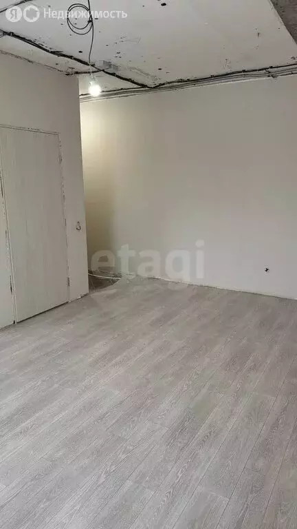 Квартира-студия: село Вагай, улица Крупской, 23 (41.1 м) - Фото 1