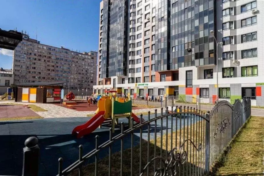 2-к кв. Воронежская область, Воронеж ул. 9 Января, 68/1 (59.5 м) - Фото 1