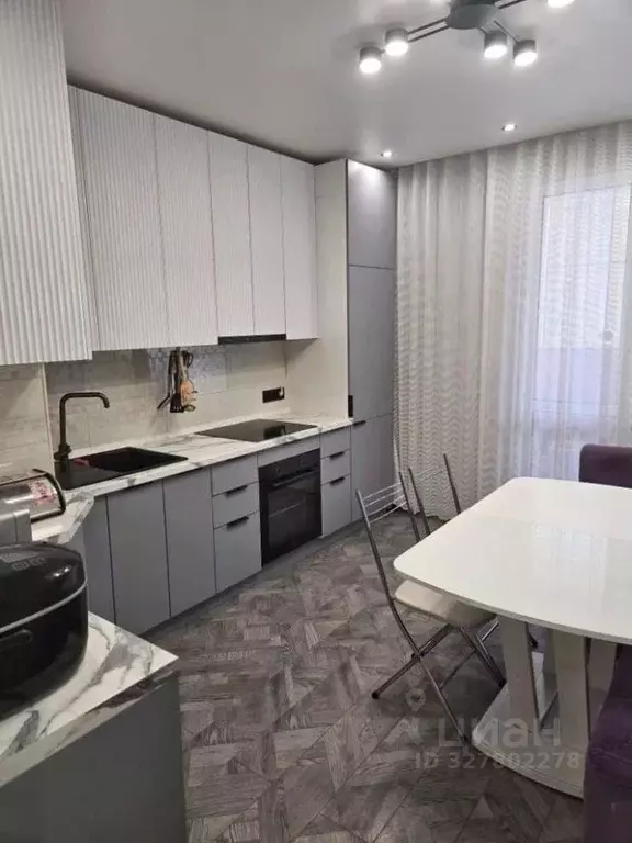 3-к кв. Москва Производственная ул., 12к1 (87.5 м) - Фото 1