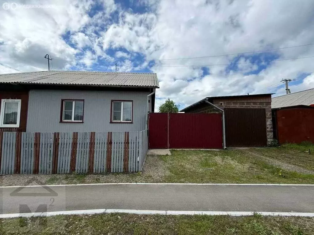 Дом в село Белый Яр, улица Аткниных, 15/1 (85 м) - Фото 1