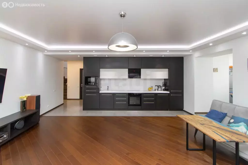 3-комнатная квартира: Тюмень, Ямская улица, 88 (153.2 м) - Фото 1