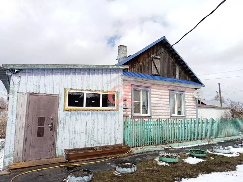 Дом в посёлок Верх-Падунский, Школьная улица (38 м) - Фото 0