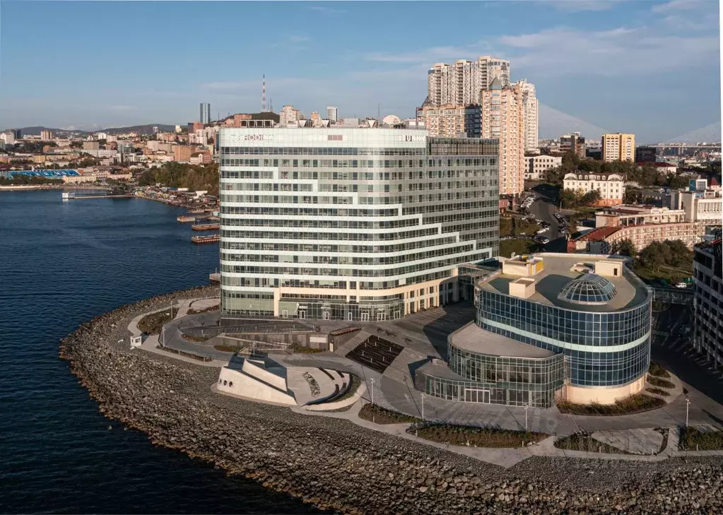 Офис в Приморский край, Владивосток Набережная ул., 13с2 (640 м) - Фото 1