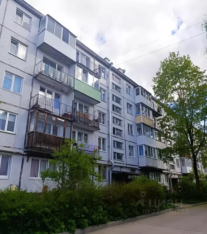 2-к кв. Ленинградская область, Гатчина ул. Карла Маркса, 66 (44.0 м) - Фото 1