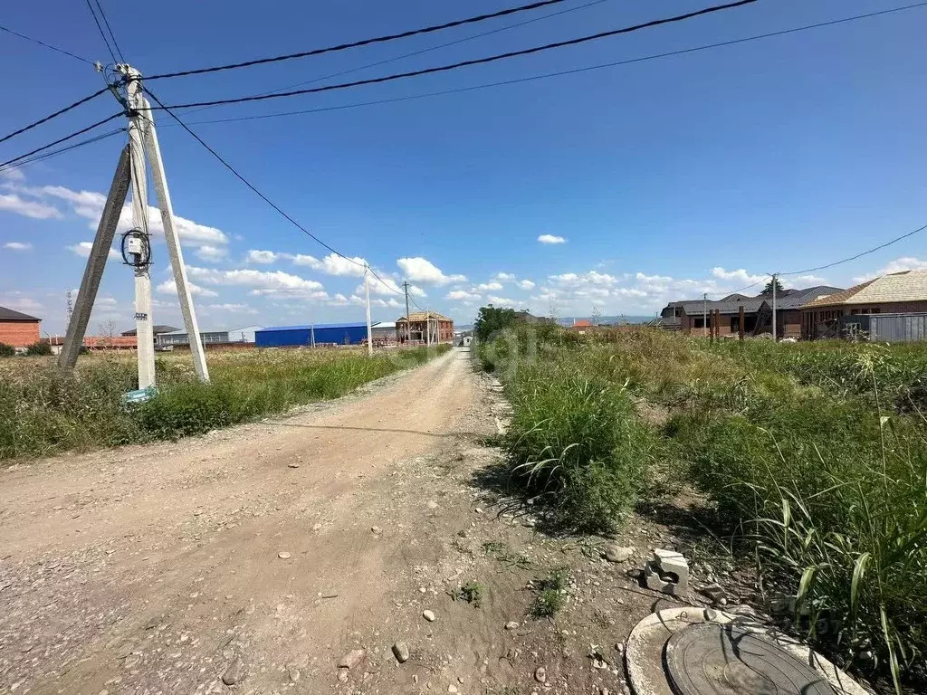 Участок в Ингушетия, Назрань ул. Радужная (8.0 сот.) - Фото 1