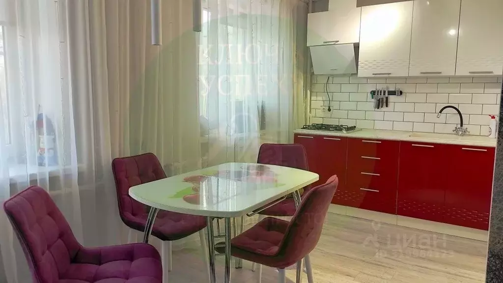 2-к кв. Волгоградская область, Волгоград ул. 64-й Армии, 36 (42.6 м) - Фото 1