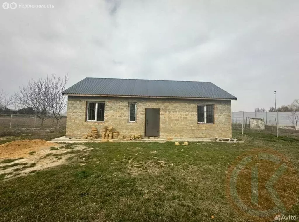 Дом в посёлок городского типа Зуя, Луговая улица (61 м) - Фото 0