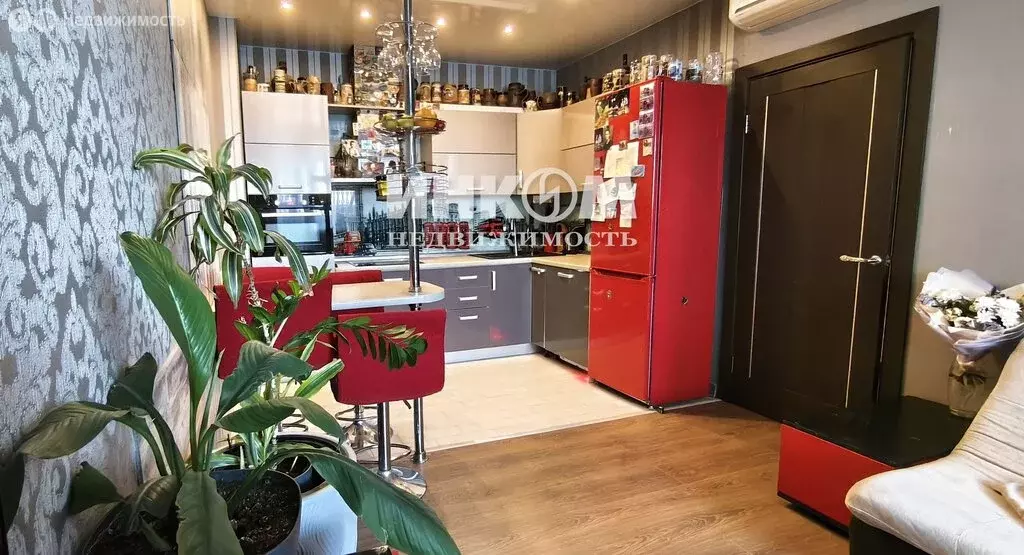 3-комнатная квартира: Лобня, Текстильная улица, 18 (85.8 м) - Фото 2