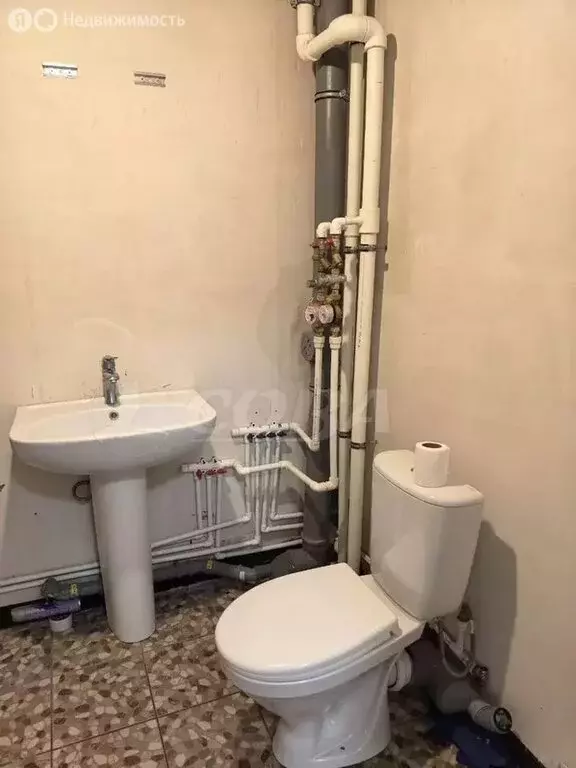 1-комнатная квартира: Тюмень, улица Тимофея Чаркова, 79к3 (34.6 м) - Фото 2