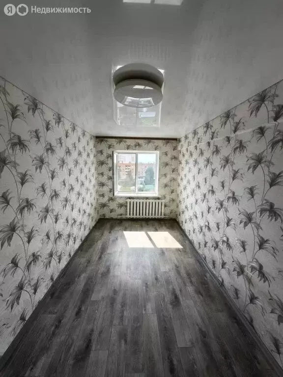 1-комнатная квартира: Клинцы, улица Пушкина, 53 (45 м) - Фото 0