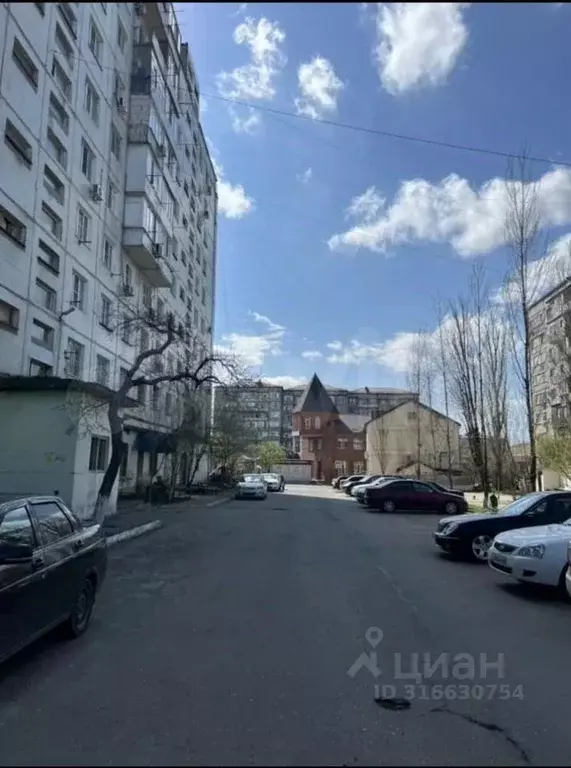 Помещение свободного назначения в Дагестан, Махачкала просп. Али-Гаджи ... - Фото 1