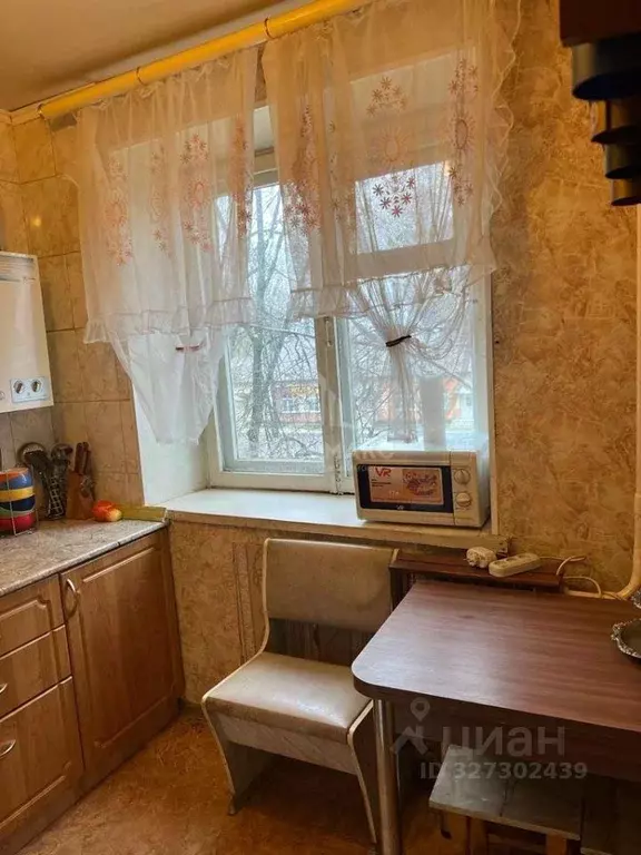 2-к кв. Брянская область, Брянск ул. Димитрова, 49 (44.0 м) - Фото 2