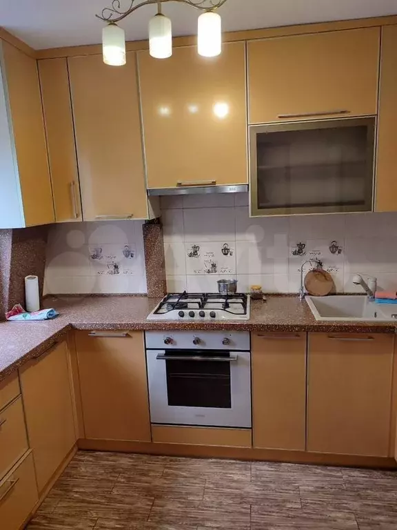 3-к. квартира, 65 м, 1/5 эт. - Фото 1