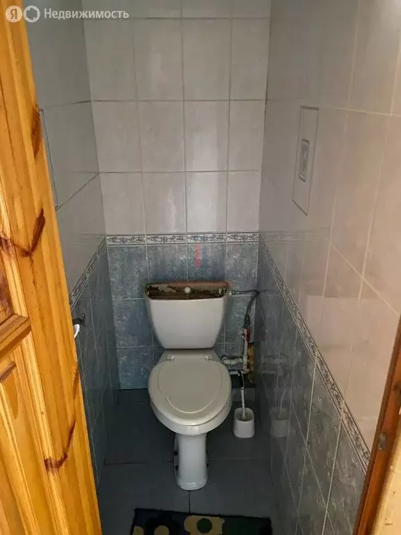 3-комнатная квартира: посёлок Большевик, улица Ленина, 48 (64 м) - Фото 2