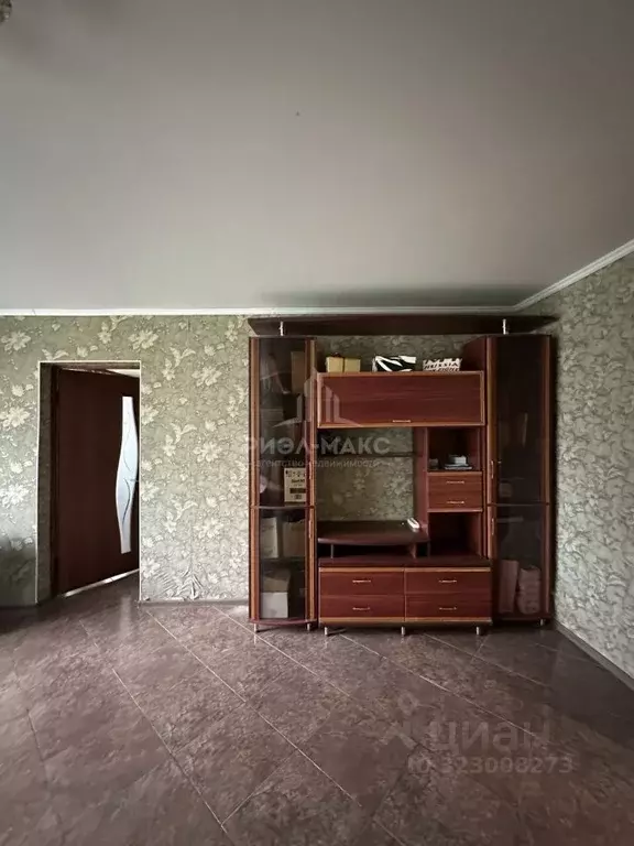 3-к кв. Брянская область, Брянск Сталелитейная ул., 5 (82.0 м) - Фото 2