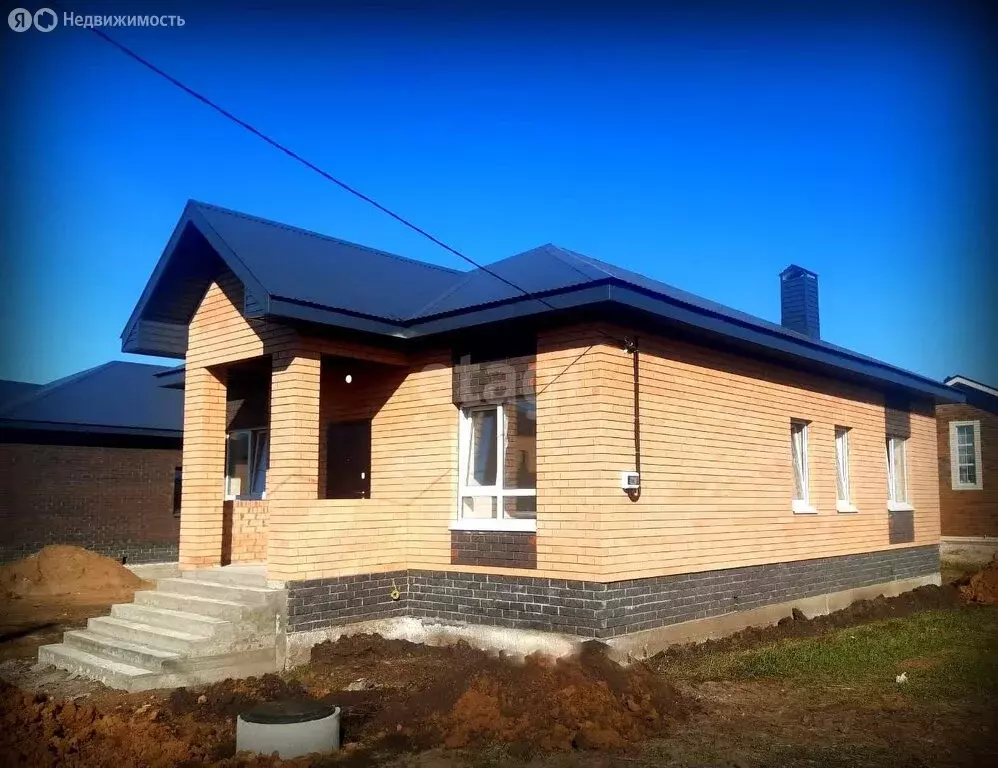 Дом в Уфимский район, Дмитриевский сельсовет, деревня Подымалово (117 ... - Фото 1