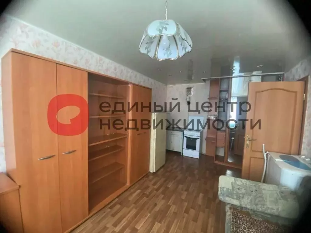 Комната Тюменская область, Тюмень ул. Республики, 246 (17.6 м) - Фото 1