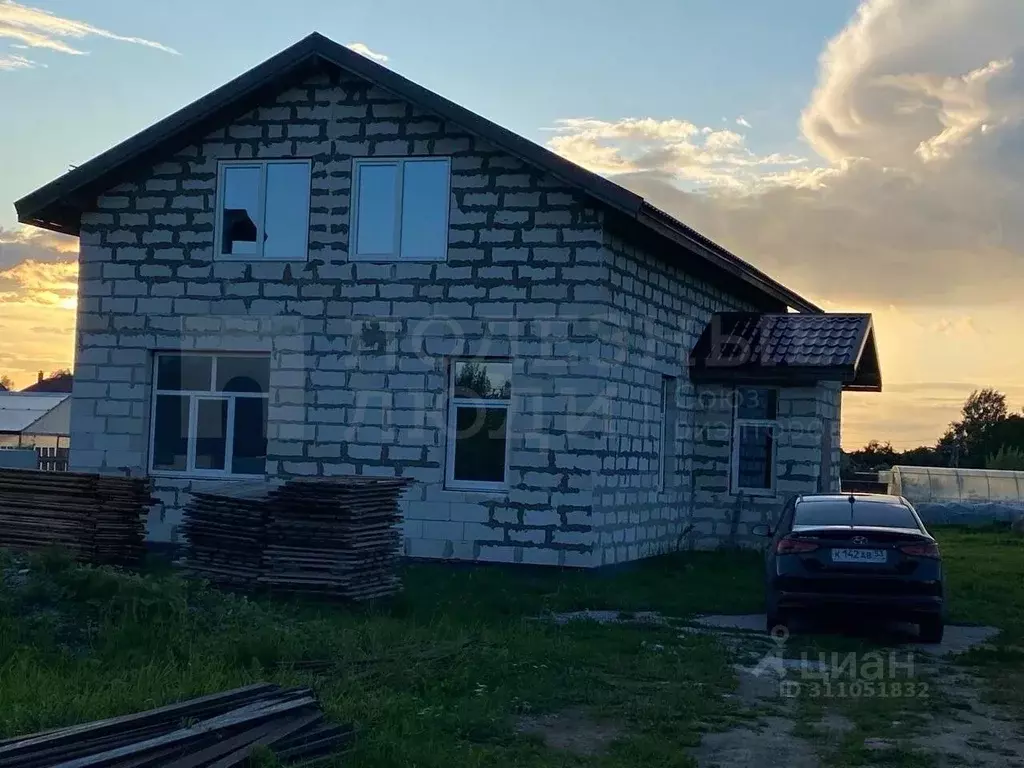 Дом в Новгородская область, Новгородский район, Савинское с/пос, д. ... - Фото 0