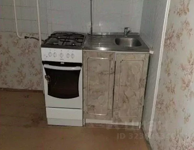 3-к кв. Курганская область, Шатровский муниципальный округ, с. ... - Фото 2