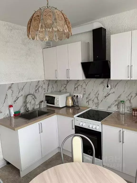 3-к кв. Карелия, Петрозаводск ул. Пархоменко, 26А (65.0 м) - Фото 0