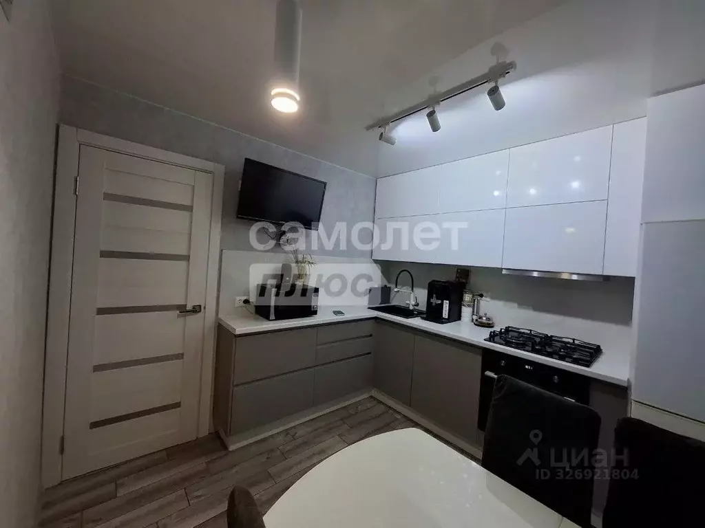 2-к кв. Челябинская область, Копейск ул. Северная, 23А (55.4 м) - Фото 2