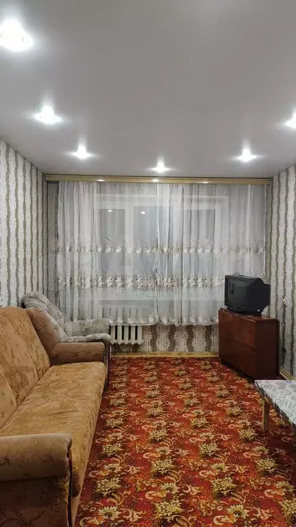 2-к. квартира, 52 м, 2/9 эт. - Фото 0