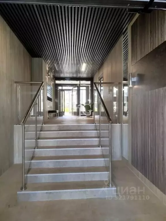 Студия Санкт-Петербург пос. Стрельна, просп. Буденного, 20к1 (25.33 м) - Фото 0