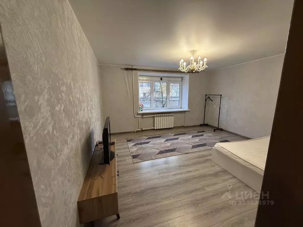 1-к кв. Московская область, Королев Первомайская ул., 3 (32.6 м) - Фото 2