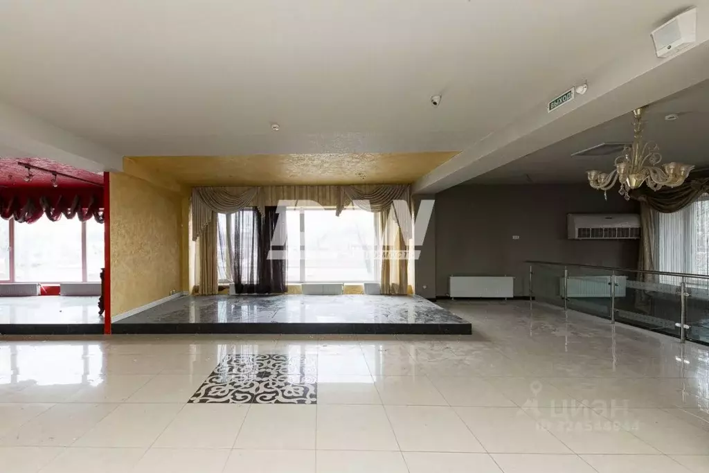 Помещение свободного назначения в Челябинская область, Челябинск ... - Фото 1