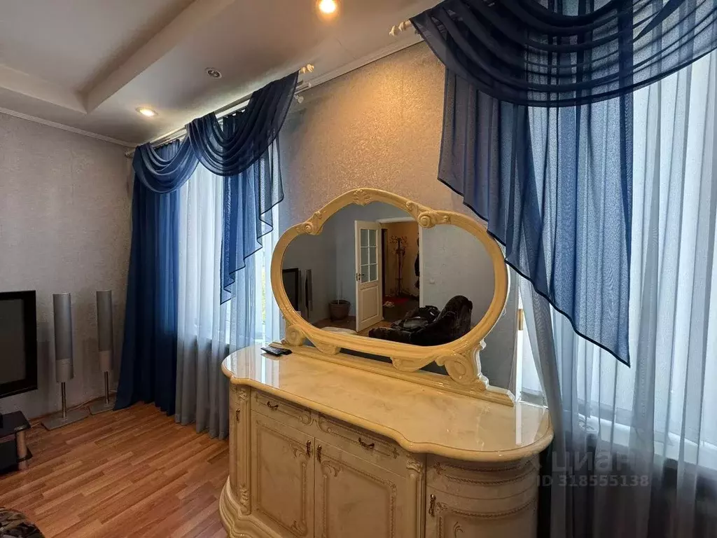 3-к кв. Ленинградская область, Выборг ул. Приморская, 49 (84.2 м) - Фото 1