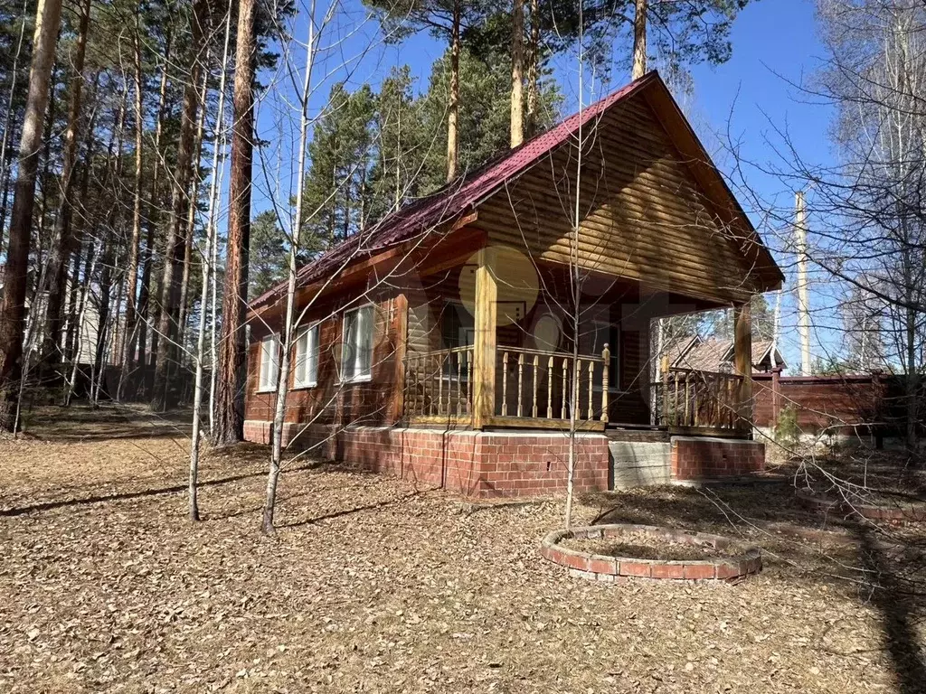 Дача 50 м на участке 20 сот. - Фото 0