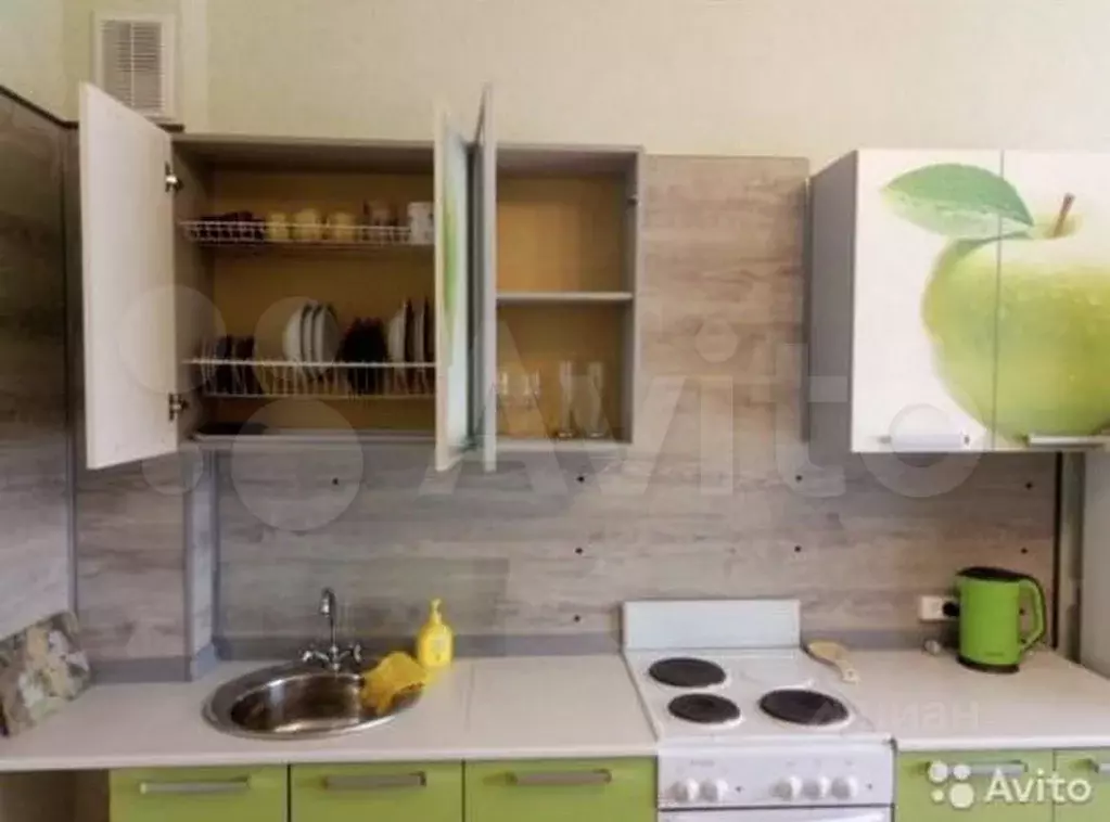 1-к кв. Белгородская область, Старый Оскол Степной мкр,  (52.0 м) - Фото 1